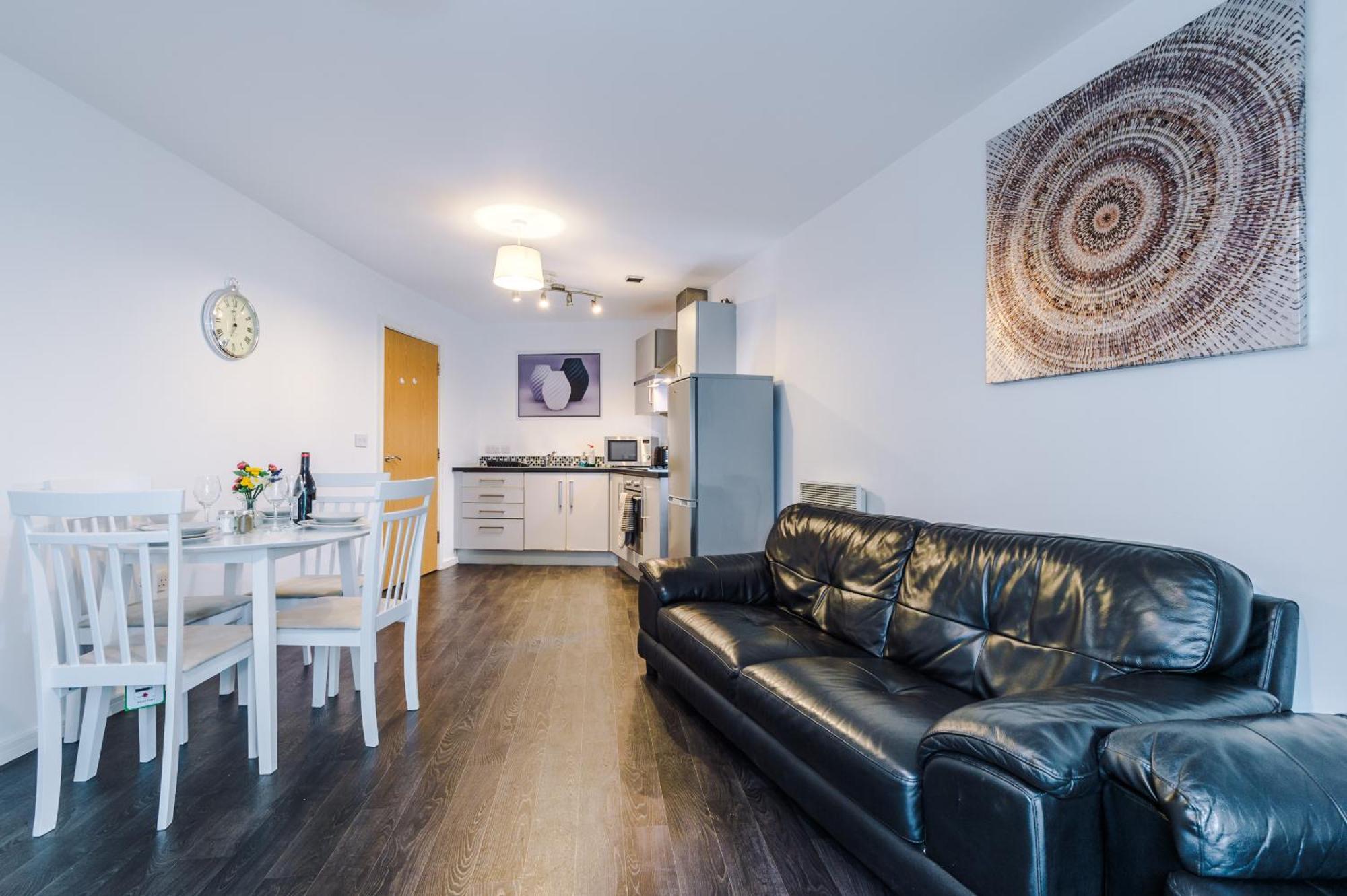 2 Bed Apartment With Balcony Private Parking Near Etihad Stadium, Coop Live Манчестер Экстерьер фото
